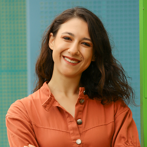 Esra aprak