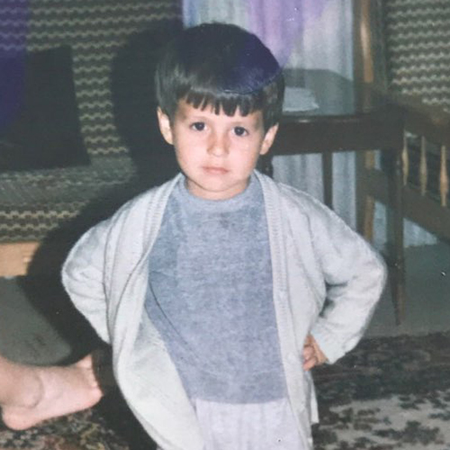 Sezer Demir